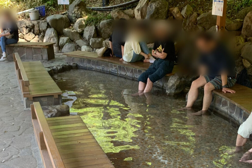 Foot Bath, Seoto Hot Spring, Akiruno/Akigawa Valley, Tokyo