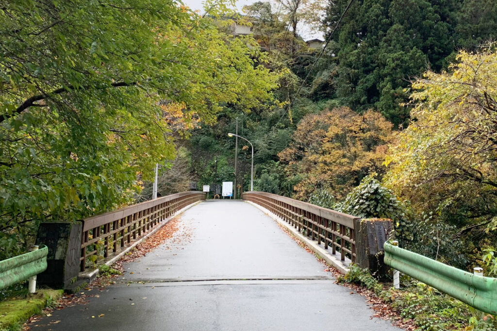 Suntei Bridge, Ohtama Walking Trail, Okutama, Tokyo Walking Guide