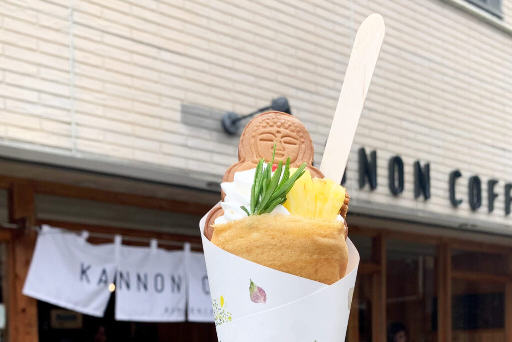 Great Buddha Crepe, Kannon Coffee Kamakura, Tokyo Walking