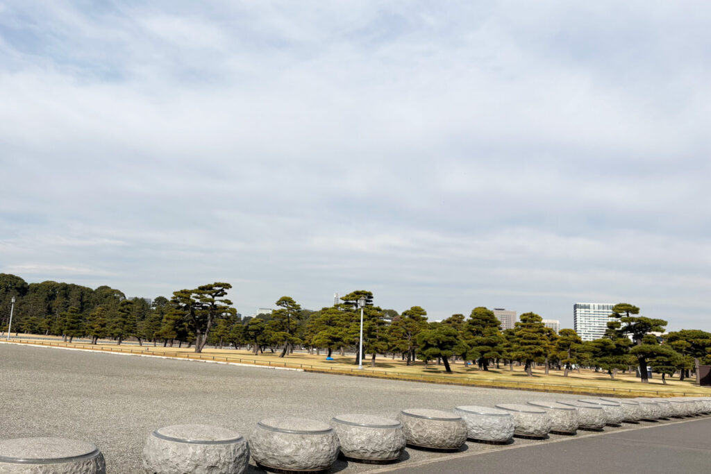 Imperial Palace Plaza, Imperial Palace Run, Tokyo Walking Guide