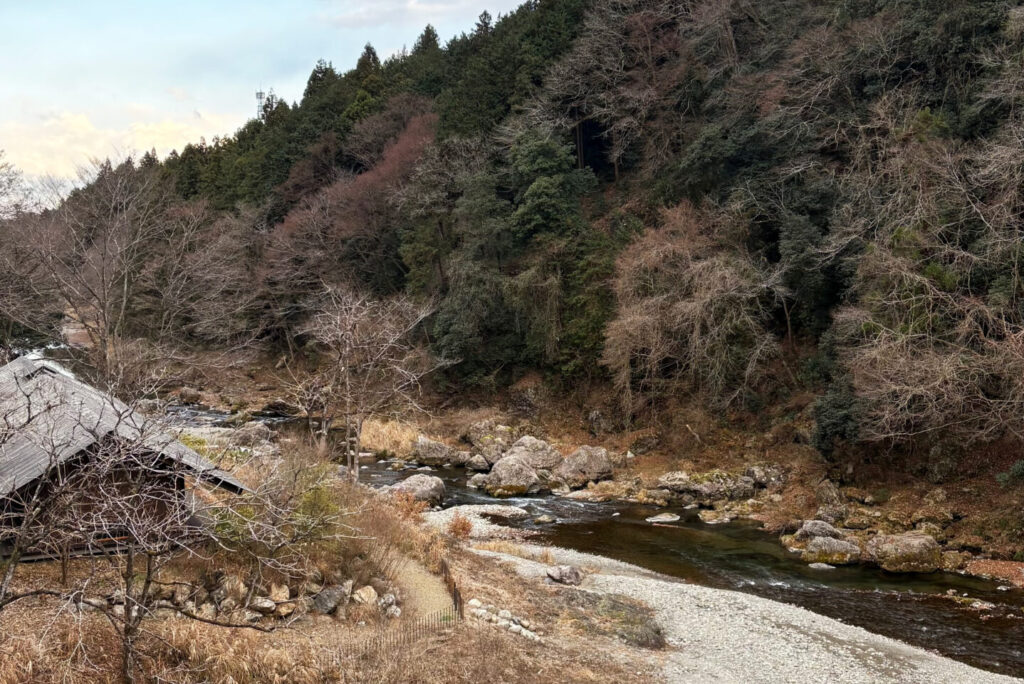 Upstream Akigawa Valley, Shichifukujin Pilgrimage, Akiruno, Tokyo Walking Guide
